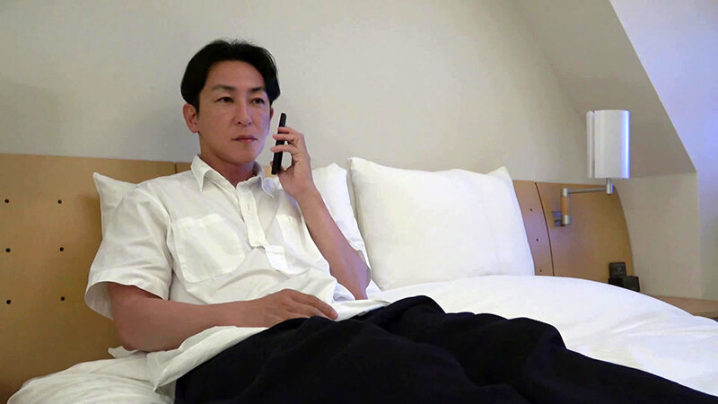 デリヘル呼んだらまさかの同僚！普段は真面目な男女塾講師がホテルでまさかの遭遇！お互い真面目過ぎてキャンセルするかしないかの検討も90分は無駄にせず！サービス開始！知ってる人だからって最後はまさかの展開に…││ハイビジョン│h_1594spros00003