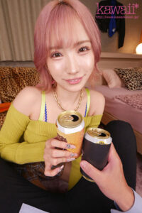 【VR】「じゃあウチで宅飲み…する？」残業頼まれ終電逸 バイト先の後輩ギャルの部屋に…無防備すぎる部屋着おっぱいと一途な素顔にキュン死 雰囲気に呑まれて朝が来るまで痴女られたボク 春陽モカ│春陽モカ│ハイクオリティVR│kavr00399