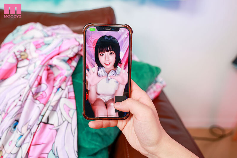 【VR】片言日本顔がかわいい韓国アイドルYORUちゃん緊急来日 チャットでつながった異国のアイドルと初密会僕にだけ見せてくれたダンスとおっぱいと中出しSEX！ 月雲よる│神木彩（月雲よる）│ハイクオリティVR│mdvr00359